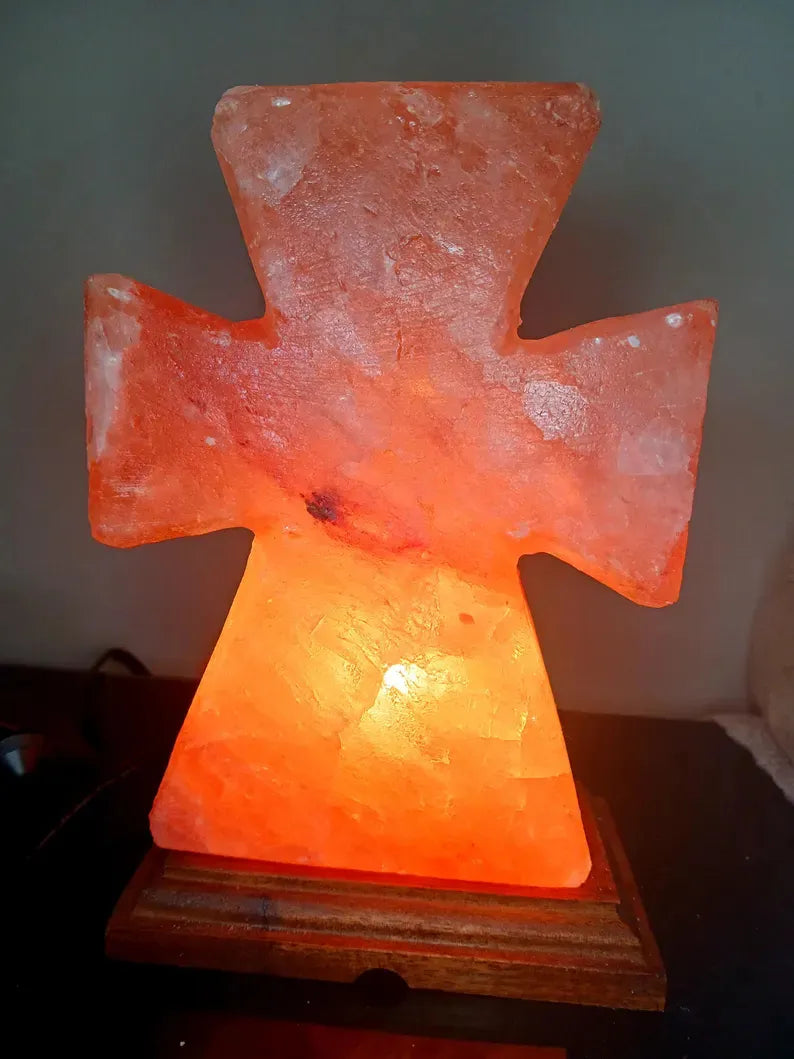 Lampara De Sal Del Himalaya Natural Con Base De Madera Cruz