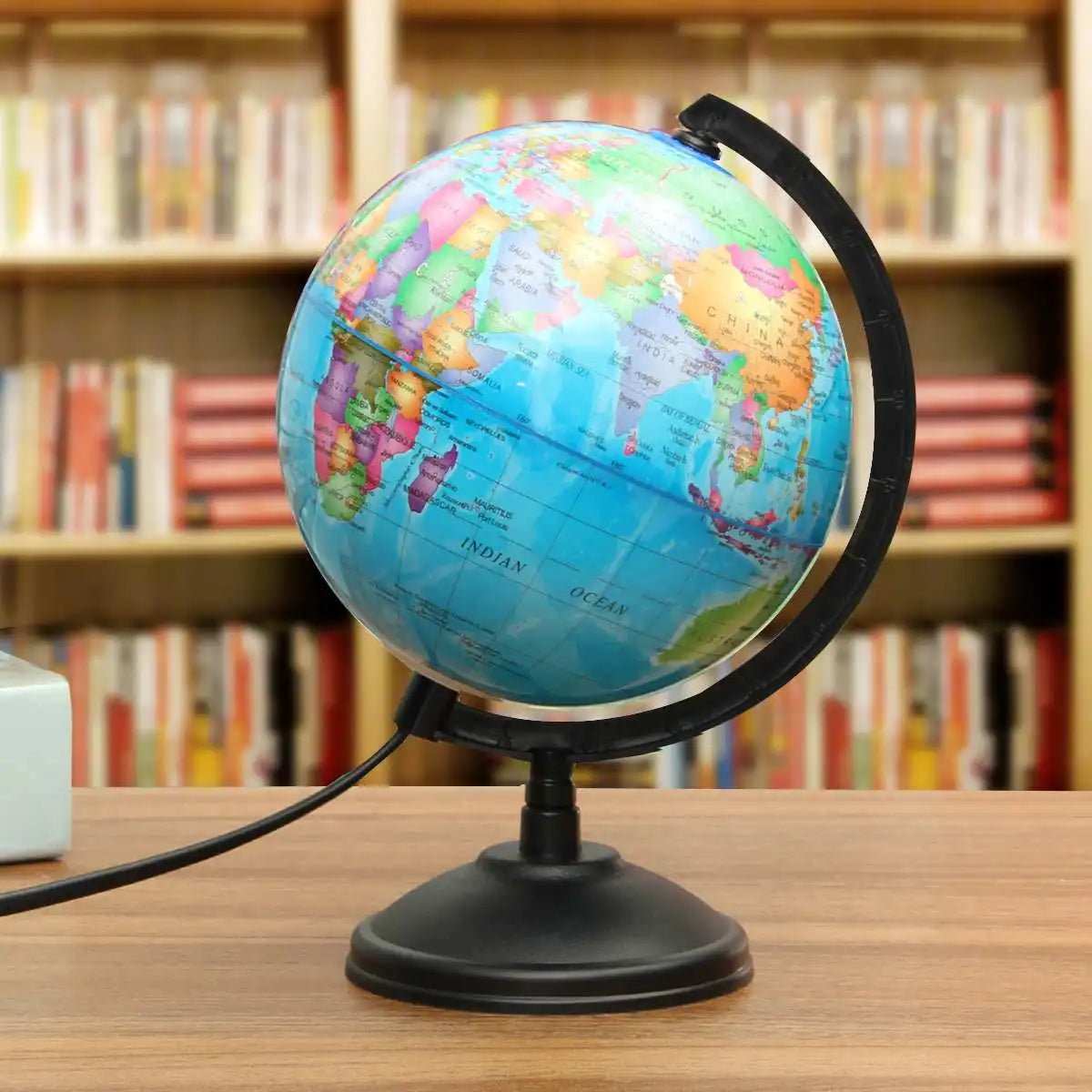 Globo Terraqueo Giratorio Con Base 20cm Mapa Mundi C/luz